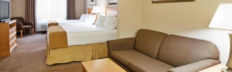 Holiday Inn Express Hotel & Suites Chesterfield - Selfridge Area By Ihg Exterior photo